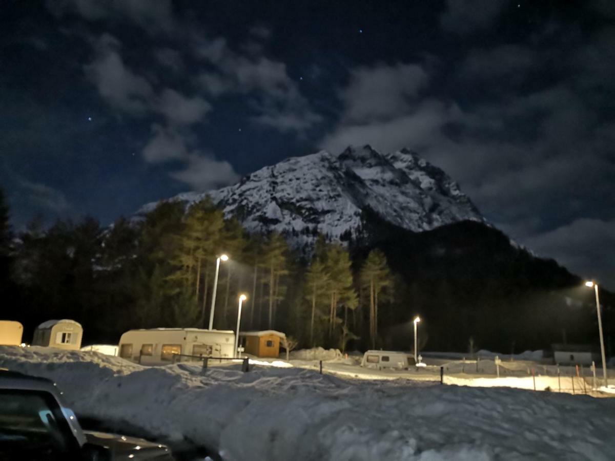 Hotel Camping Lechtal Vorderhornbach Zewnętrze zdjęcie